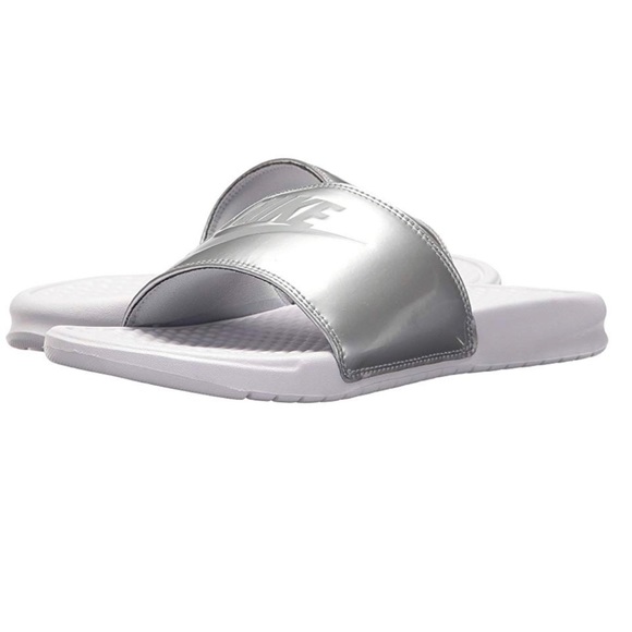 NWT Nike Benassi JDI slide Silver Size 6 - Picture 3 of 7